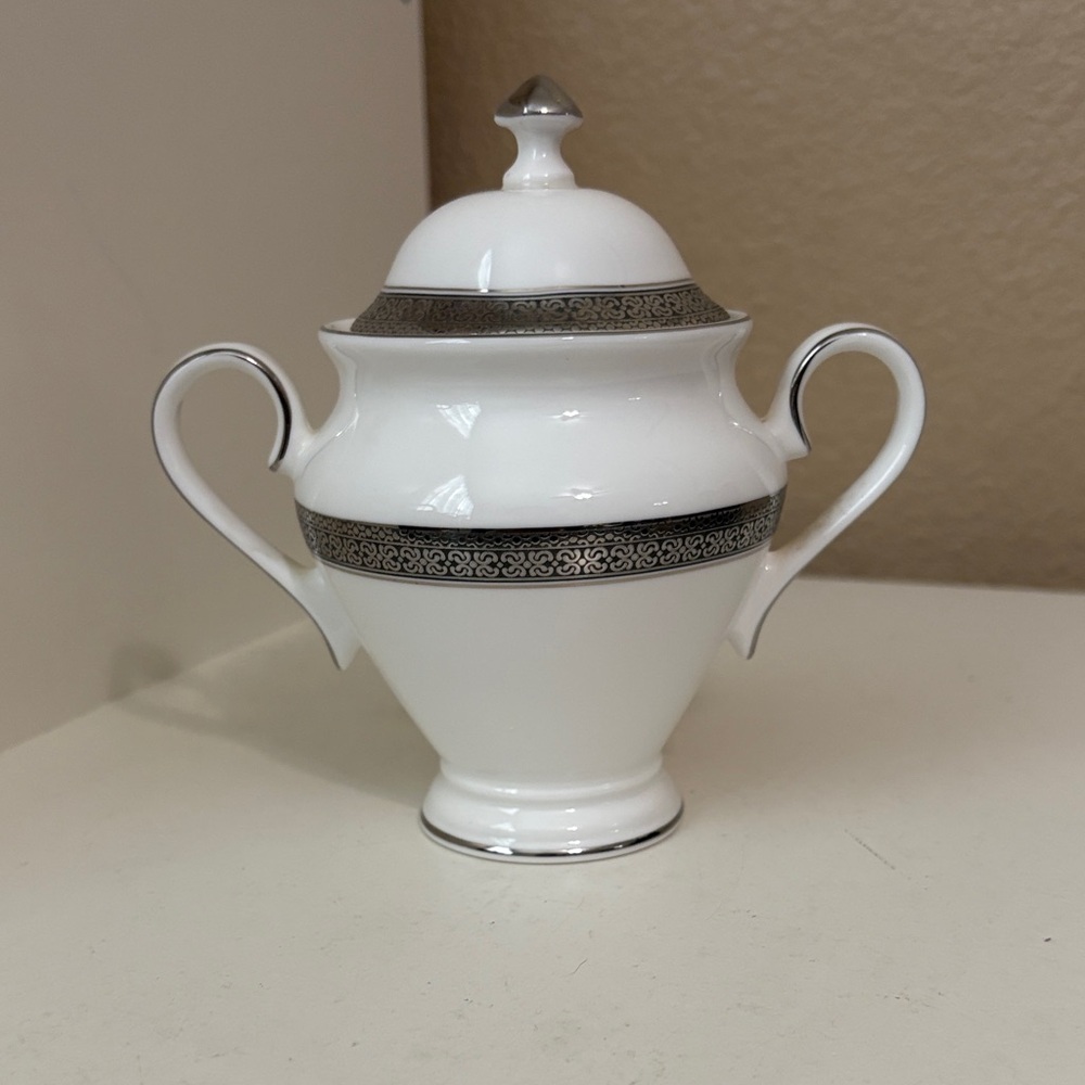 Vintage | Rare | Waterford NewGrange Platinum Sugar Bowl | Rare